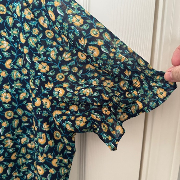 LIKE NEW J Crew Factory Blouse - Picture 3 of 5